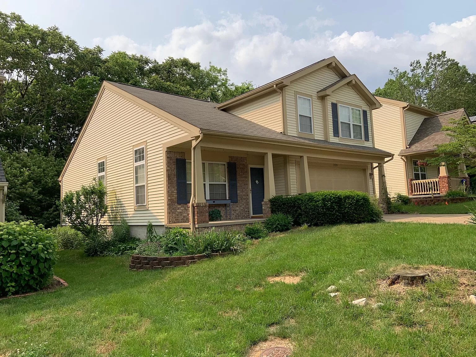 Property main image
